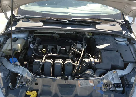 2016 Ford Focus Se из США, поврежденный, VIN 1FADP3K25GL319535